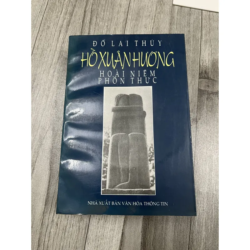 Hồ Xuân Hương hoài niệm phồn thực- Đỗ Lai Thuý. 6b4 737201