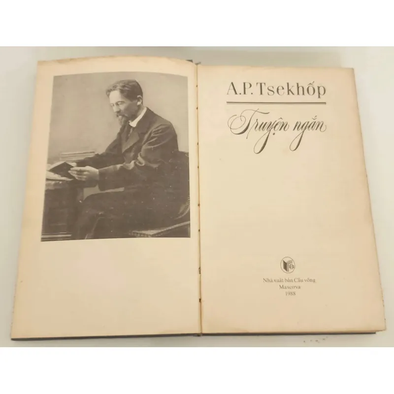 truyện ngắn chọn lọc của A. Chekhov, bản in năm 1988 của NXB Cầu Vồng 703933