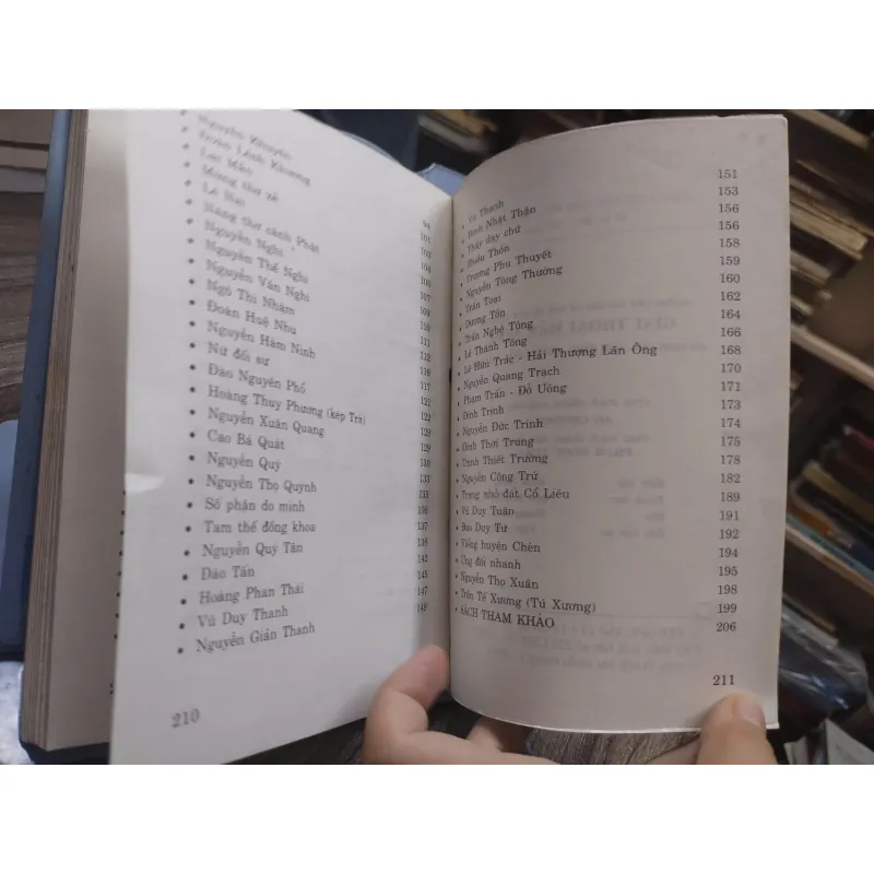 Sách: Giai thoại Hán Nôm -  Bùi Hạnh Cẩn, Bích Hằng, Nguyễn Văn, Việt Anh (A3) 595831