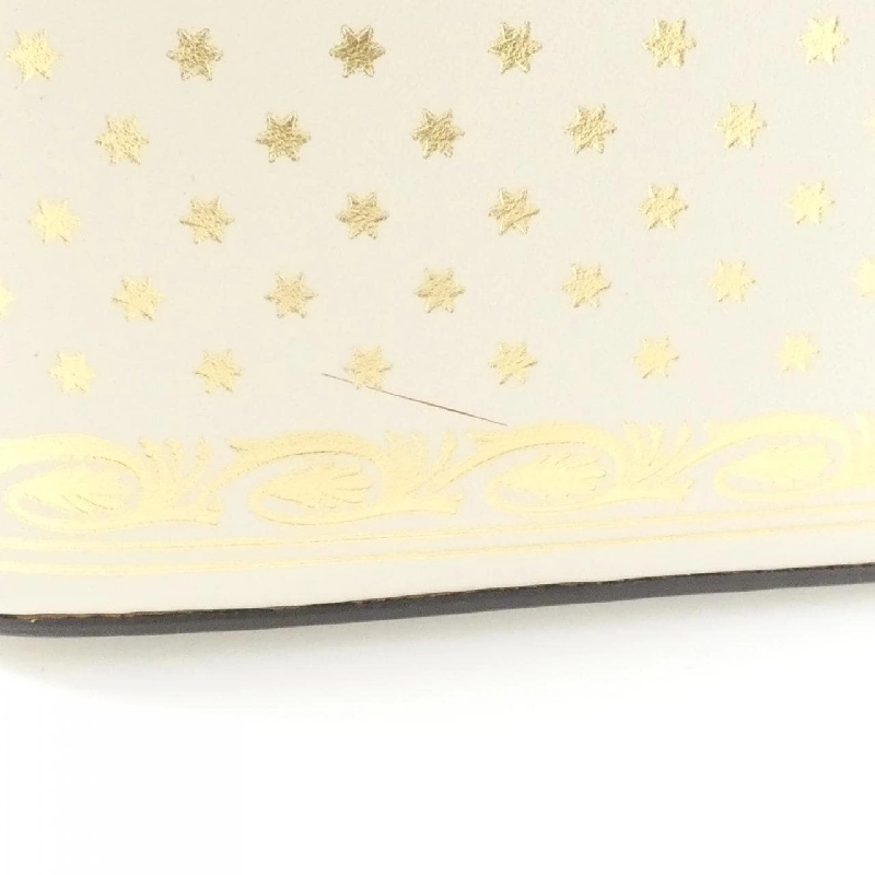 Túi đeo vai Gucci 511189 0GUYN 611644