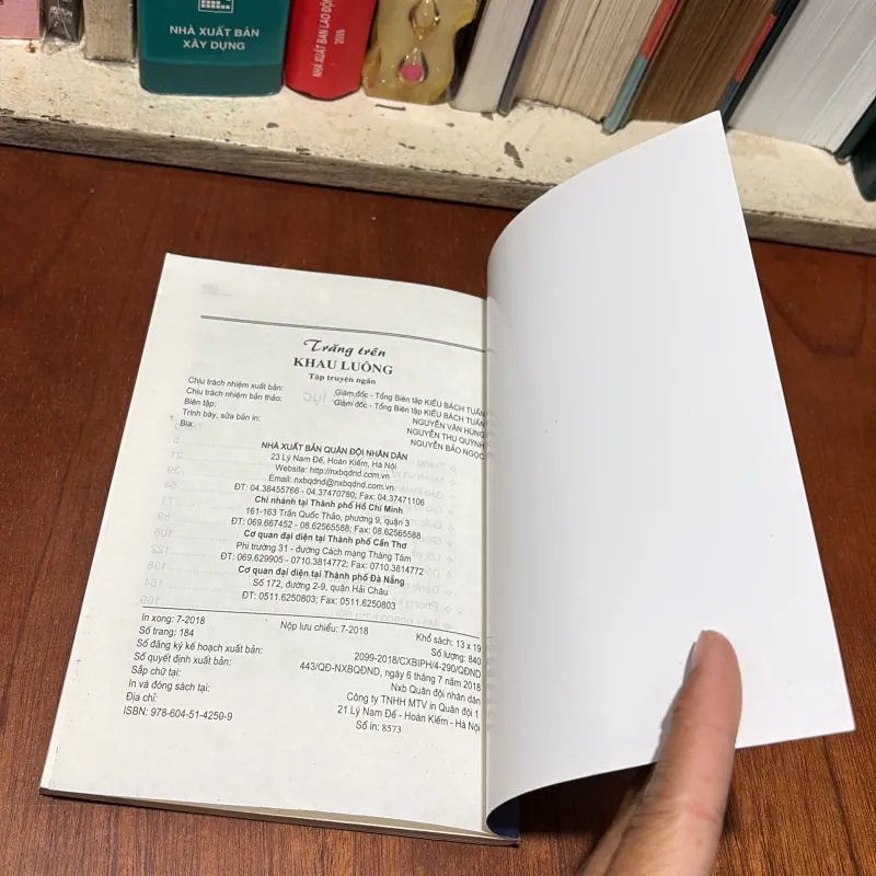 II Tập Truyện Ngắn: Trăng Trên Khau Luông - Lục Mạnh Cường - 2018 785703