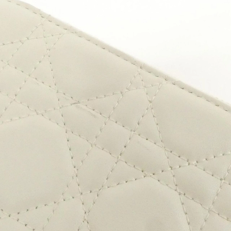 Christian Dior Lady Dior Phone Holder S0872ONMJ - Hàng hiệu Authentic 773238