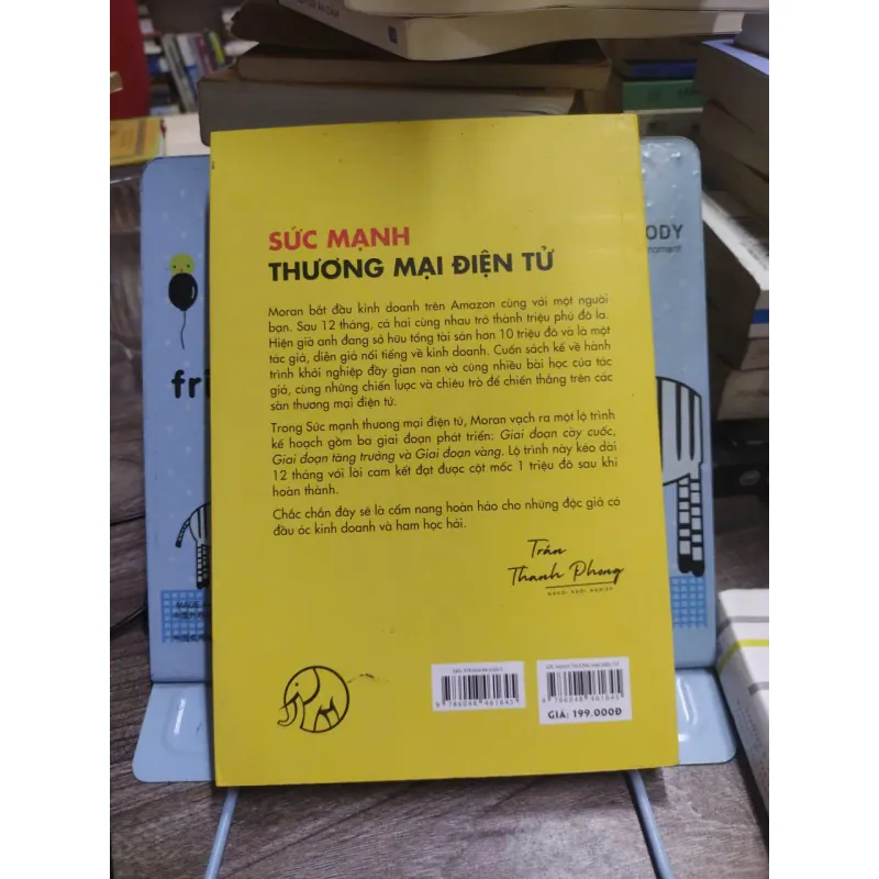 Sách: Sức mạnh thương mại điện tử  - Ryan Daniel Moran 593972
