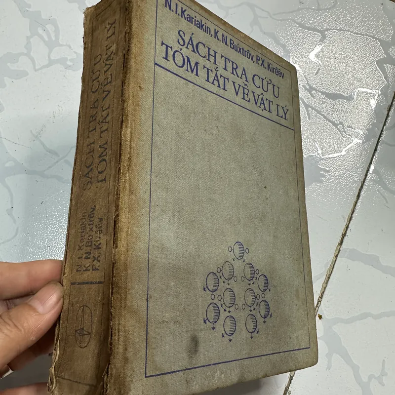 Sách tra cứu tóm tắt về vật lý 732135