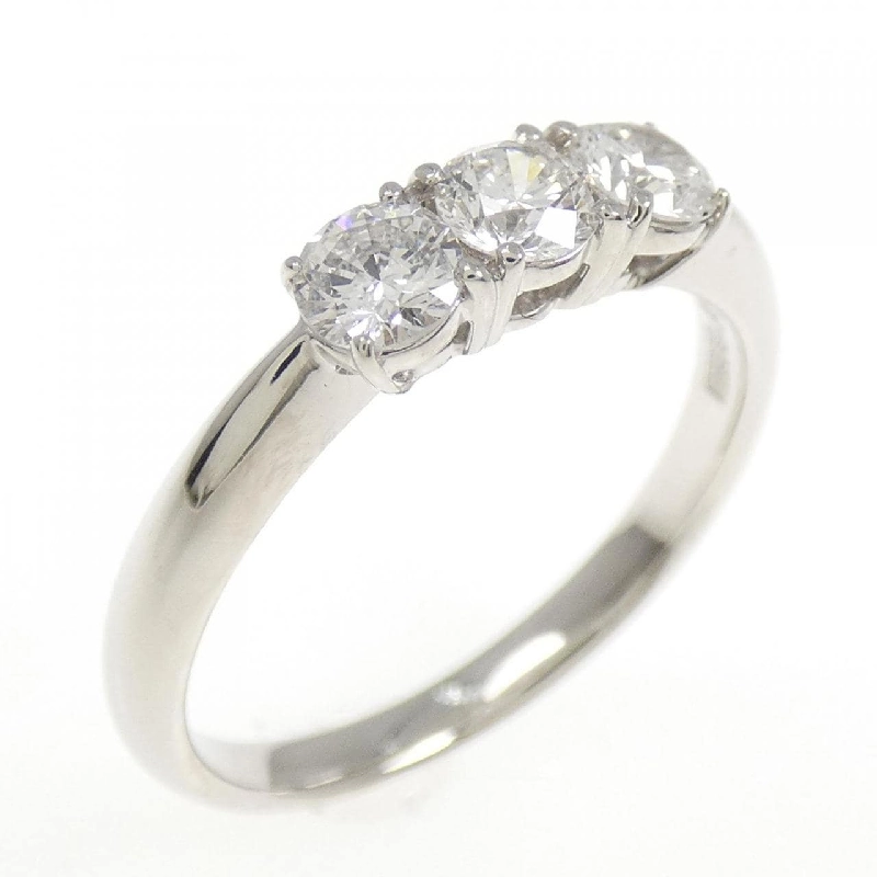 Nhẫn kim cương ba viên PT900 0.51CT 669365