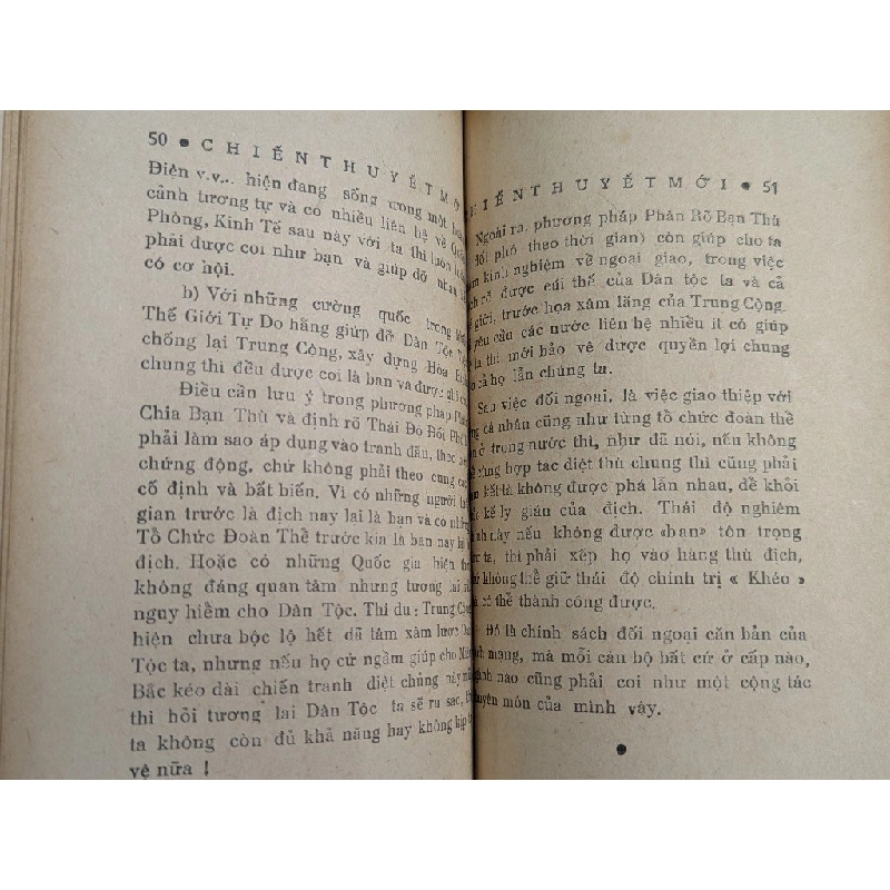 Chiến thuyết mới - Trần Văn Nhật 754371