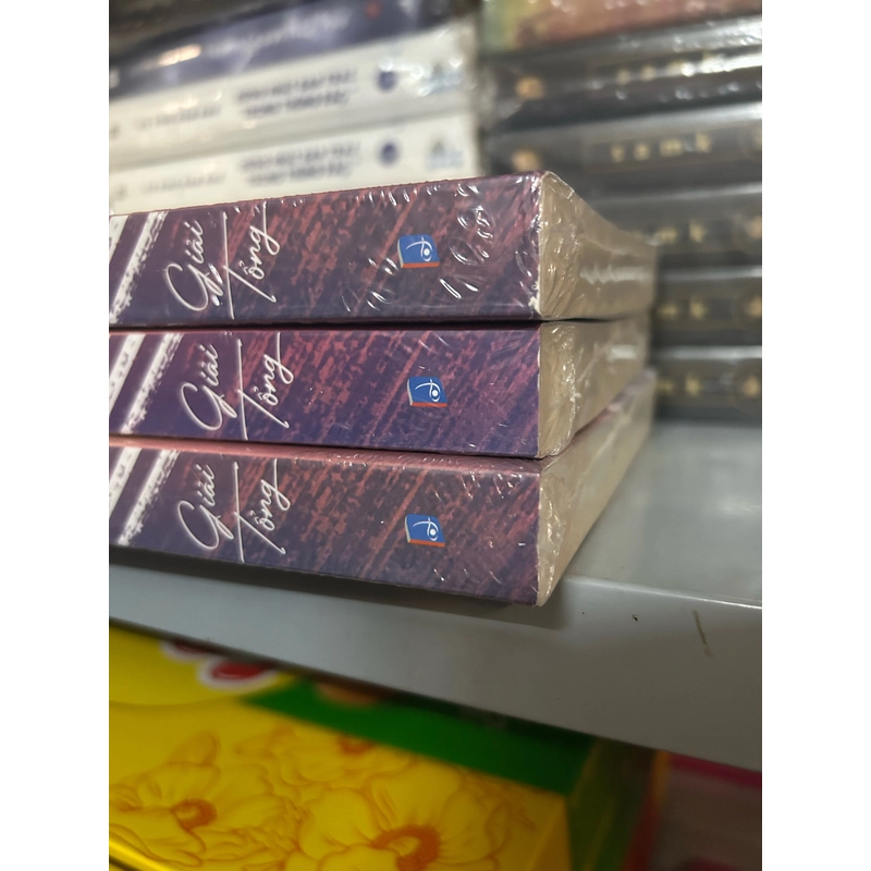 [Ngôn Tình] Sách - 0852 - Giải Tổng (Bản thường) 466274