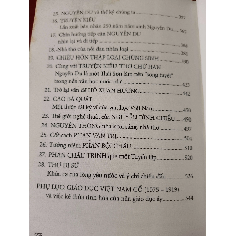 CÁC NHÀ THƠ CỔ ĐIỂN VIỆT NAM - MAI QUỐC LIÊN - 2018 - 558 trang ANTQ2308 VĂN HỌC 542546