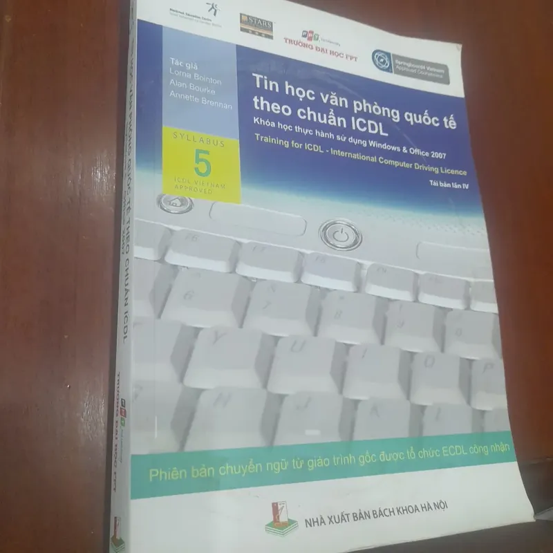 Tin học văn phòng quốc tế theo chuẩn ICDL 688245