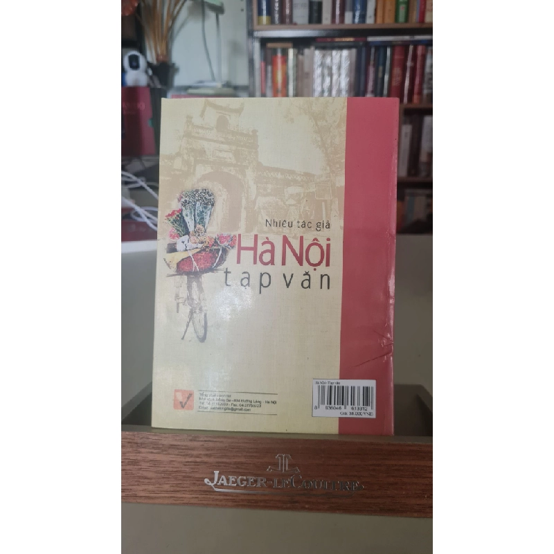 Hà Nội tạp văn mới 90% bẩn nhẹ 2010 Nhiều tác giả [1301] SÁCH VĂN HỌC 405832