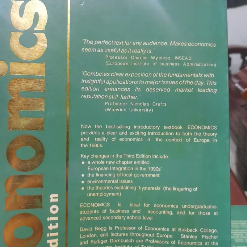 David Begg - KINH TẾ HỌC (trọn bộ 2 tập + sách bài tập) 1022788