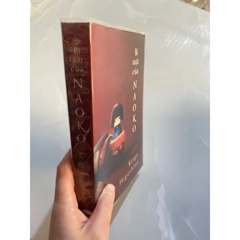 Bí mật của Naoko 937588