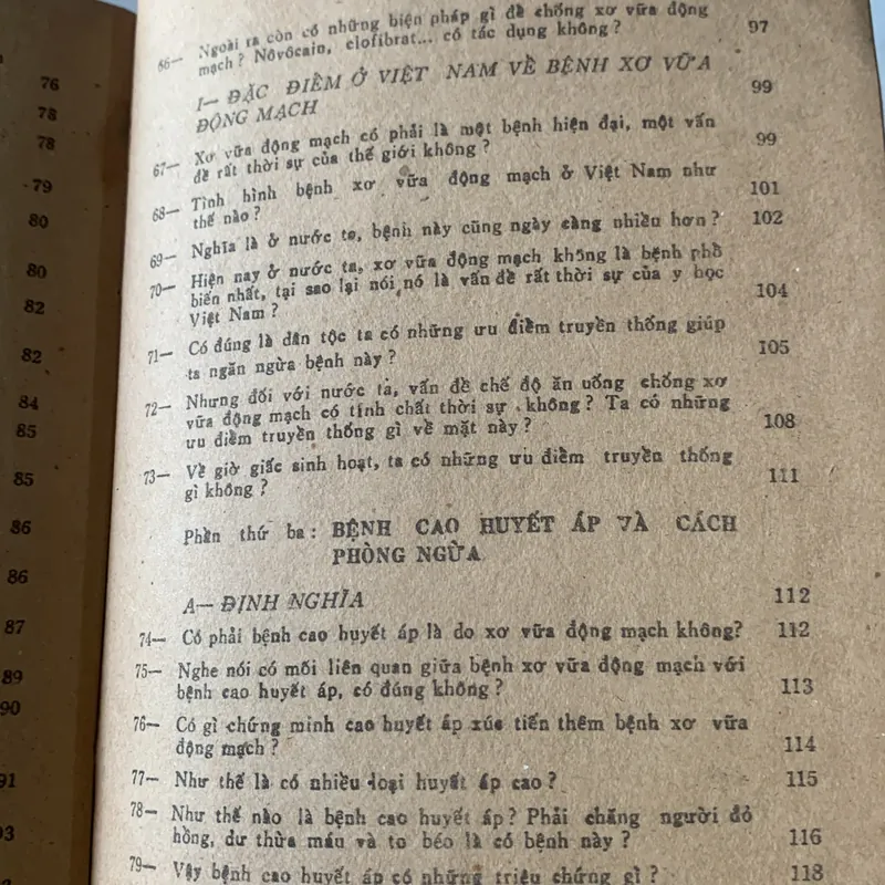 Phòng ngừa và tự điều trị bệnh tim mạch, Giáo sư Nguyễn Huy Dung, in năm 1988 709431