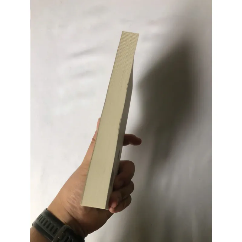 Ngắn – Herman Melville 694046