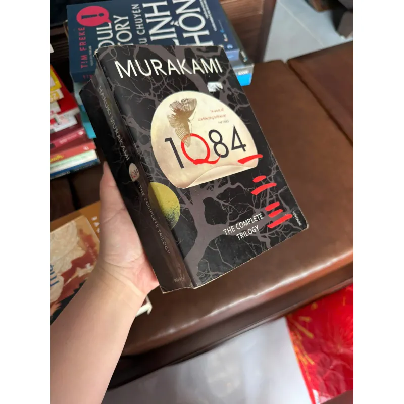 1Q84 (The Complete Trilogy) – Haruki Murakami | Tiểu Thuyết Văn Học Nhật Bản Kinh Điển- K4 1026049