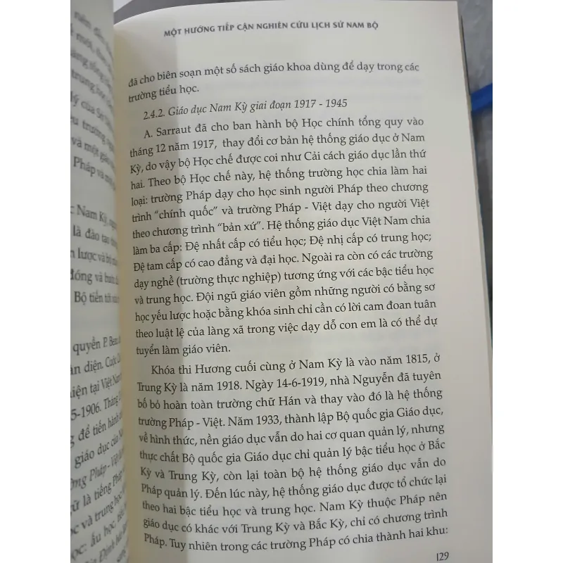 MỘT HƯỚNG TIẾP CẬN NGHIÊN CỨU LỊCH SỬ NAM BỘ - NGÔ MINH OANH 788628