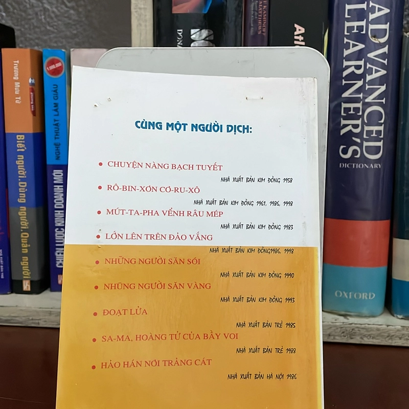 II Văn Học Nước Ngoài: Lớn Lên Trên Đảo Vắng - RUY ĐÔN VÍT XƠ - 1998 530455