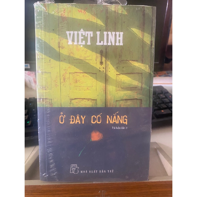Ở đây có nắng- mới 95% có bọc sách- Việt Linh [2001] SÁCH VĂN HỌC STB320 Blogmeo 27525 513840