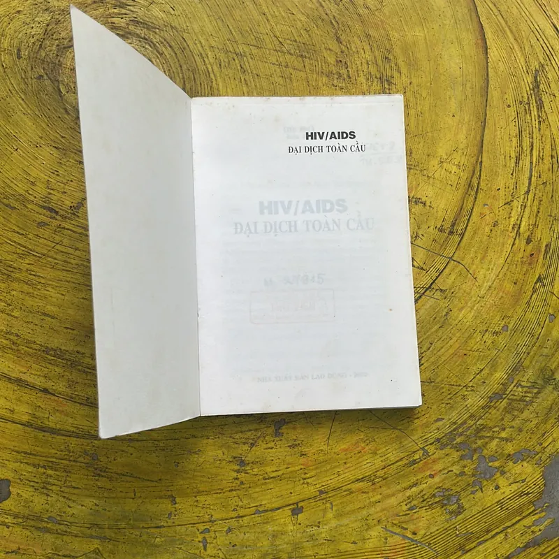 HIV/AIDS ĐẠI DỊCH TOÀN CẦU 700657