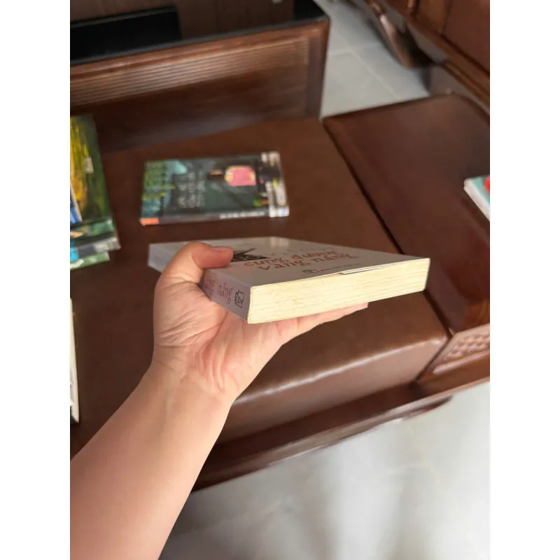 CUNG ĐƯỜNG VÀNG NẮNG – DƯƠNG THỤY | TIỂU THUYẾT TÌNH CẢM HIỆN ĐẠI - K3 1010906