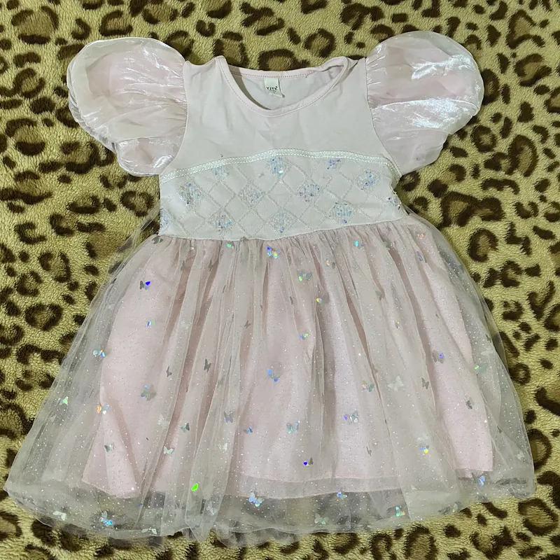 Váy bé gái dưới 12kg 643394