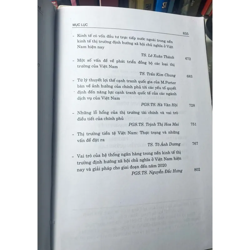 SÁCH ĐỊNH HƯỚNG XÃ HỘI CHỦ NGHĨA TRONG PHÁT TRIỂN KINH TẾ THỊ TRƯỜNG Ở VIỆT NAM 705956