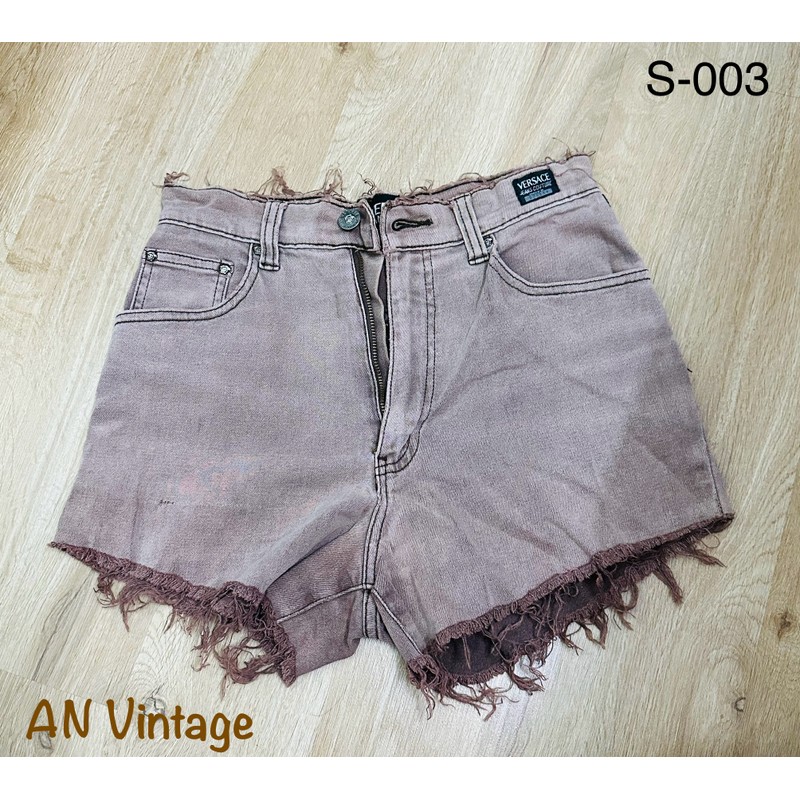 Short jean S-003. Eo 70cm. Dài 36cm. Ống 23cm. Màu nâu đỏ 69040