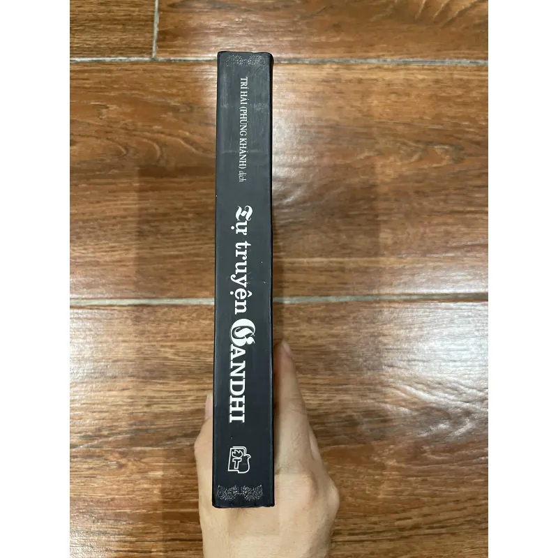 Tự truyện Gandhi (8) 1004037