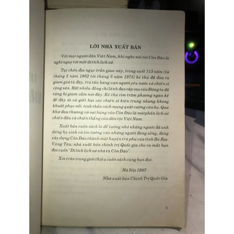 Di tích lịch sử nhà tù Côn Đảo - Nguyễn Đình Thống 1031463