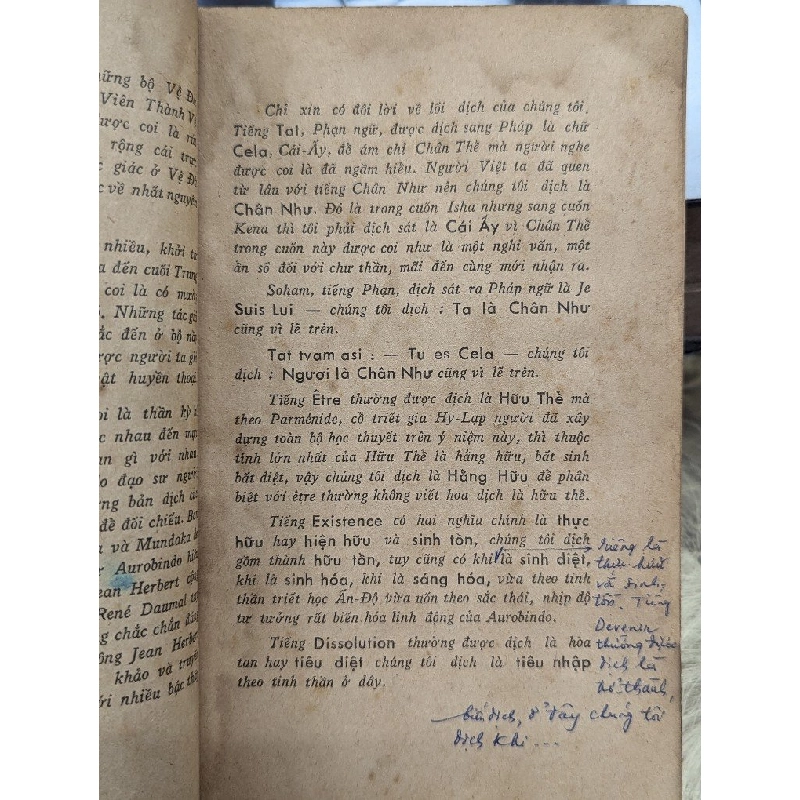 ÁO NGHĨA THƯ UPANISHADS - SHRI AUROBINDO BÌNH GIẢI & THẠCH TRUNG GIẢ DỊCH 119265