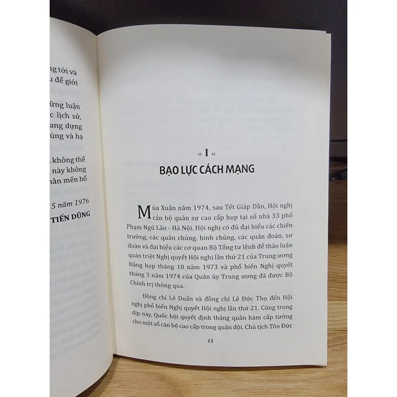 Đại thắng mùa xuân - Hồi ký đại tướng Văn Tiến Dũng 558886