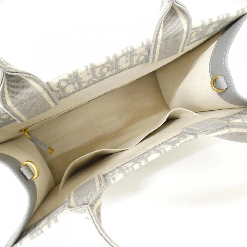 Túi xách Dior Book Tote Medium DIOR OBLIQUE 609770