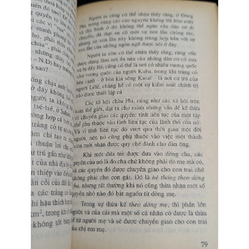 Các nền văn minh châu phi - Anne Stamm ( Huyền Giang dịch ) 713734