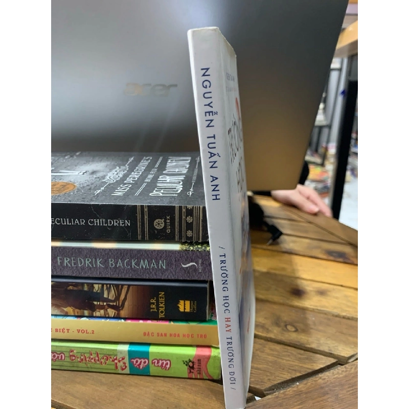 Trường học hay trường đời -Nguyễn Tuấn Anh 746624