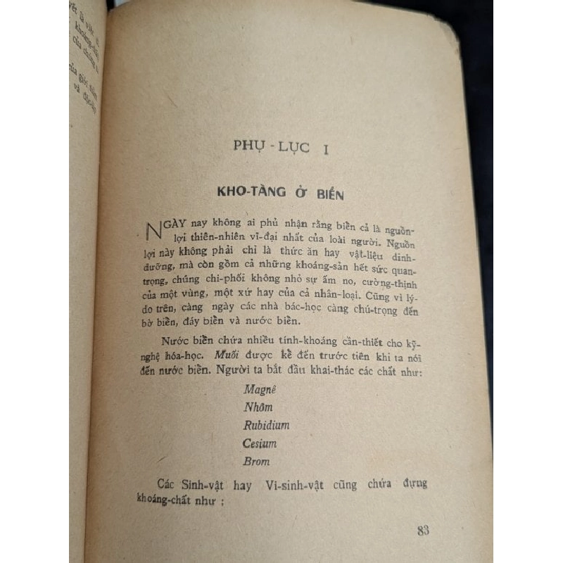 Địa chất kinh tế việt nam - Trần Kim Thạch và cộng sự 795506