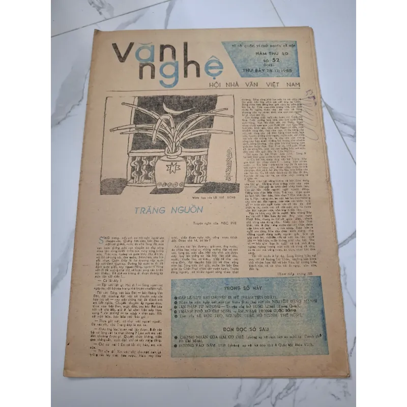 Báo Văn Nghệ Số 52 (24-12-1988) - Mạc Phi, Phạm Tiến Duật - Truyện ngắn, Thơ 960356