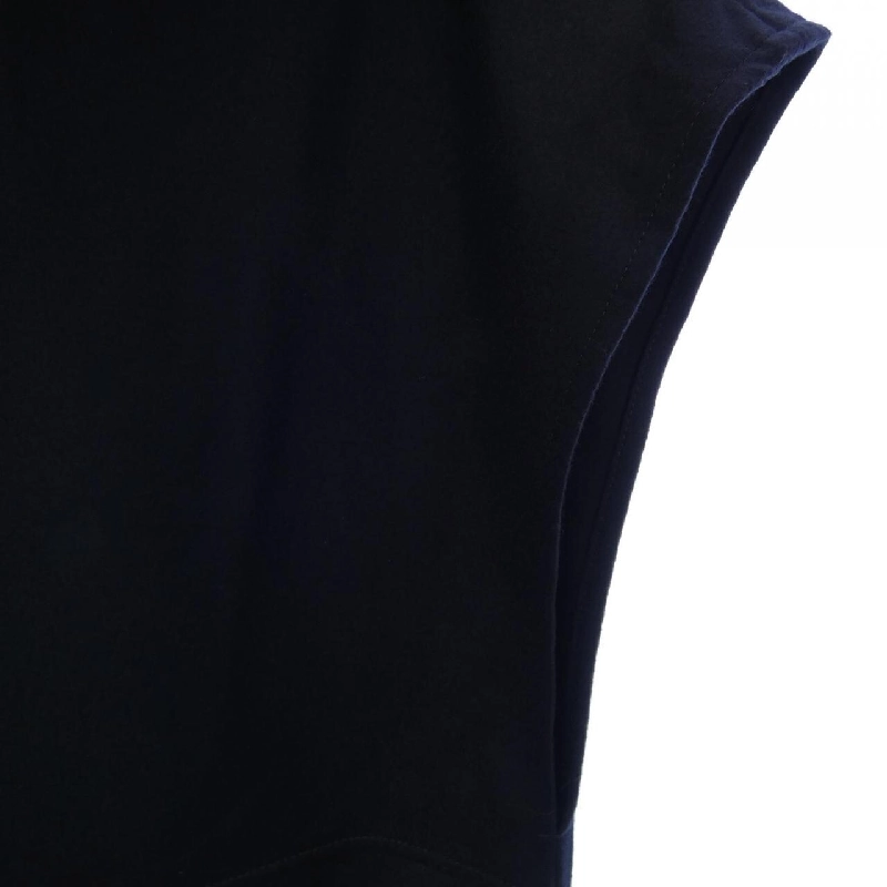 The RERACS COAT 630222