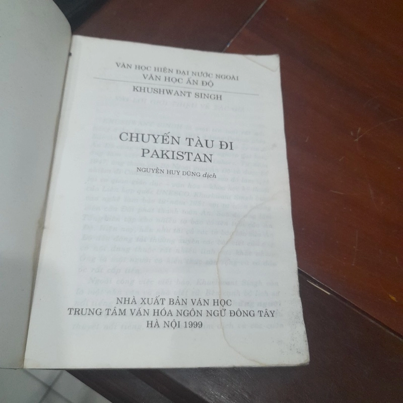 K.Singt - Chuyến tàu đi Pakistan, câu chuyện về người dân trong thời kỳ chia ly đẫm máu 305144