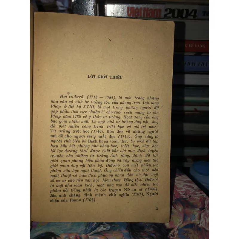 Nữ tu sĩ - Đ. Điđơrô 970996