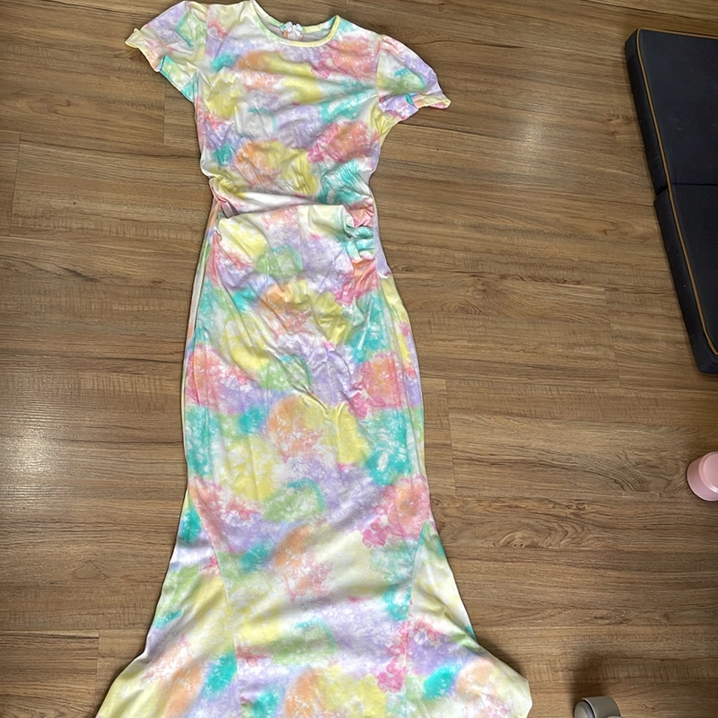 Váy đuôi cá nhún eo dài, sz S, M 46-50kg. tôn dáng, hàng thiết kế còn đẹp như mới.  506091