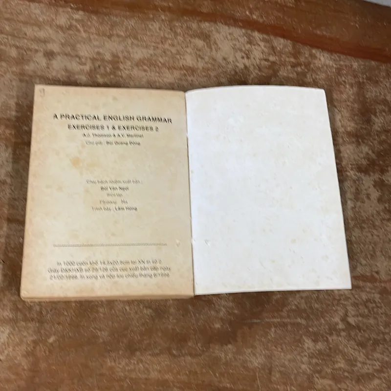 A PRACTICAL ENGLISH GRAMMAR- THOMSON&MARTINET 675089