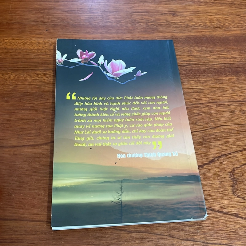 II Tựa sách: Di Tích Lịch Sử, Văn Hoá - Chùa Trung Khánh - 2013 505723
