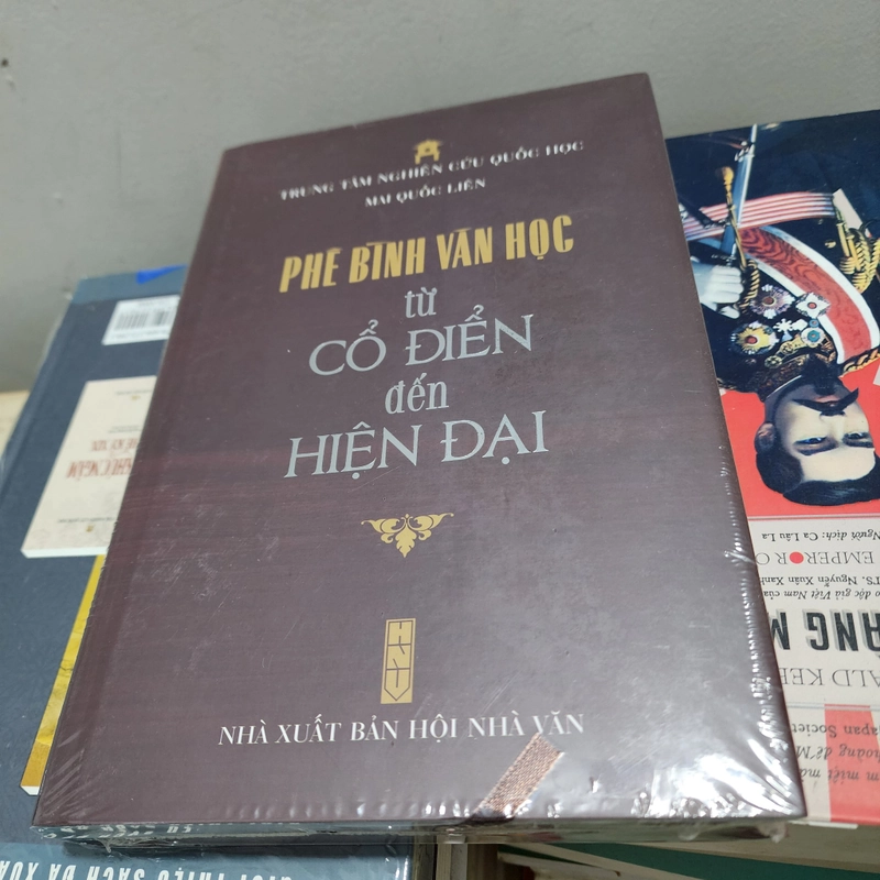 Phê bình văn học từ cổ điển đến hiện đại | Mai Quốc Liên  436320
