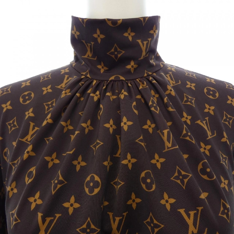 Đầm LOUIS VUITTON FJRO38ZEK 646637
