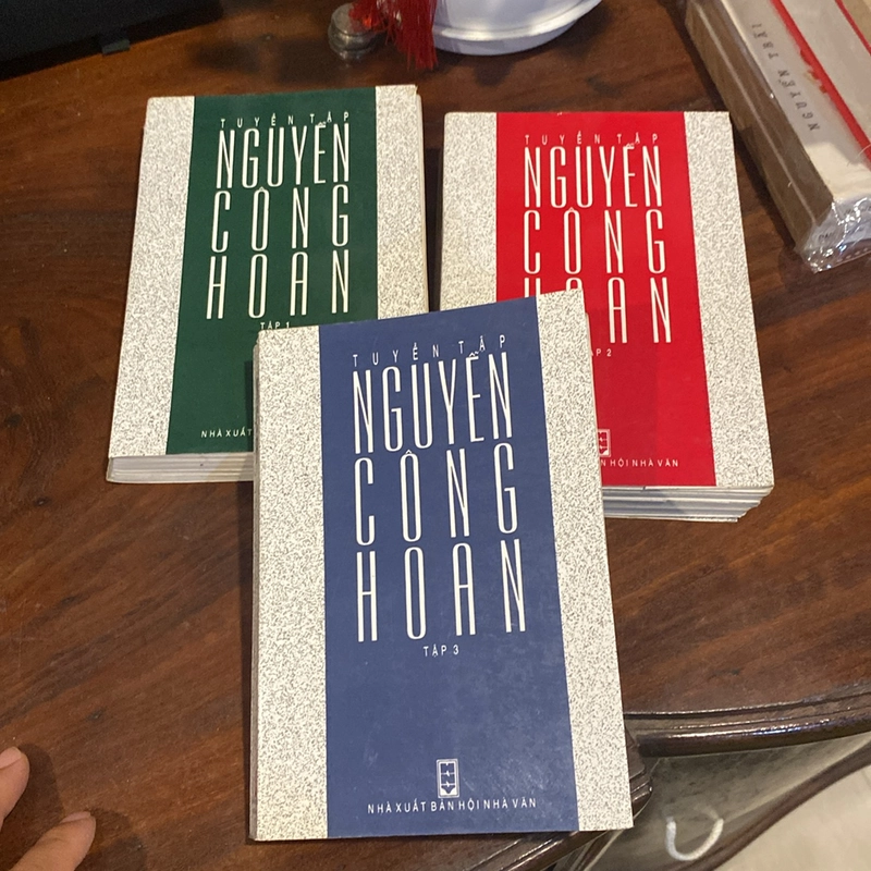 TUYỂN TẬP NGUYỄN CÔNG HOAN, TRỌN BỘ 3 TẬP, XUẤT BẢN NĂM 2000 499796