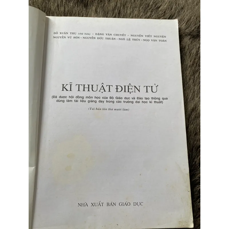 Kĩ thuật điện tử  603155