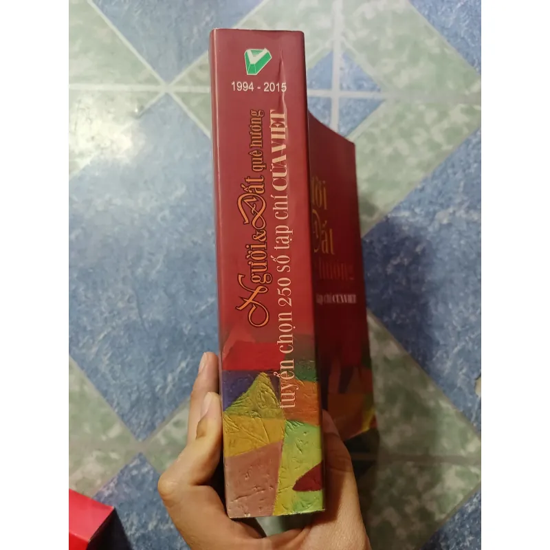 Người và đất quê hương - tuyển chọn 250 số tạp chí Cửa Việt 975954