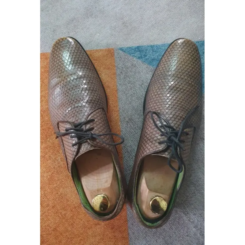 HN- Bán giầy mầu da rắn sz 40
 786314