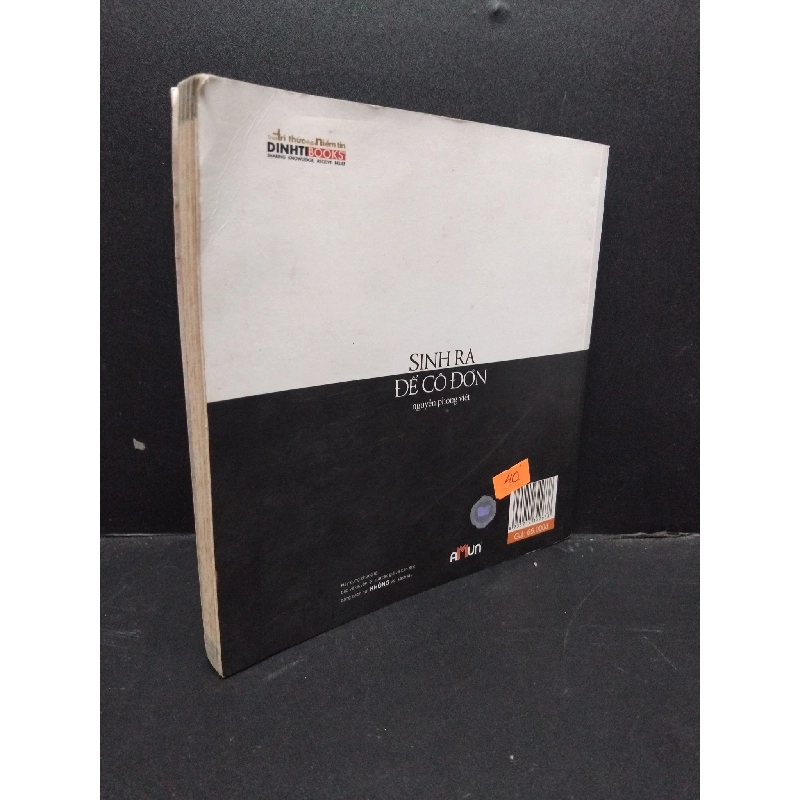 Sinh ra để cô đơn Nguyễn Phong Việt 2015 mới 80% ố vàng HCM0806 văn học 914536