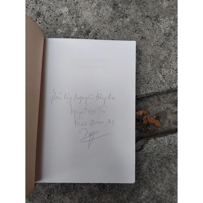 Quả đất quê hương của Edgar Morin và Anne Brigitte Kem  1026214